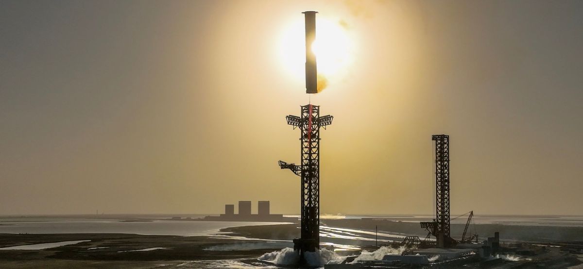 سازمان OSHA در حال بررسی حادثه جدید جرثقیل در تأسیسات Starbase اسپیس‌ایکس است