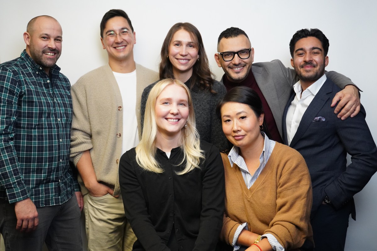 Cashew Research با هوش مصنوعی به سراغ صنعت ۹۰ میلیارد دلاری تحقیقات بازار میرود