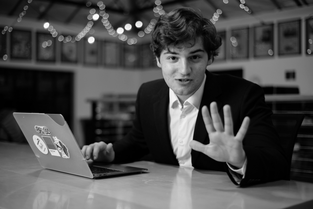 خبرنگار ستاره استنفورد به سراغ فرهنگ «غرق در پول» استارتاپهای سیلیکون ولی میرود