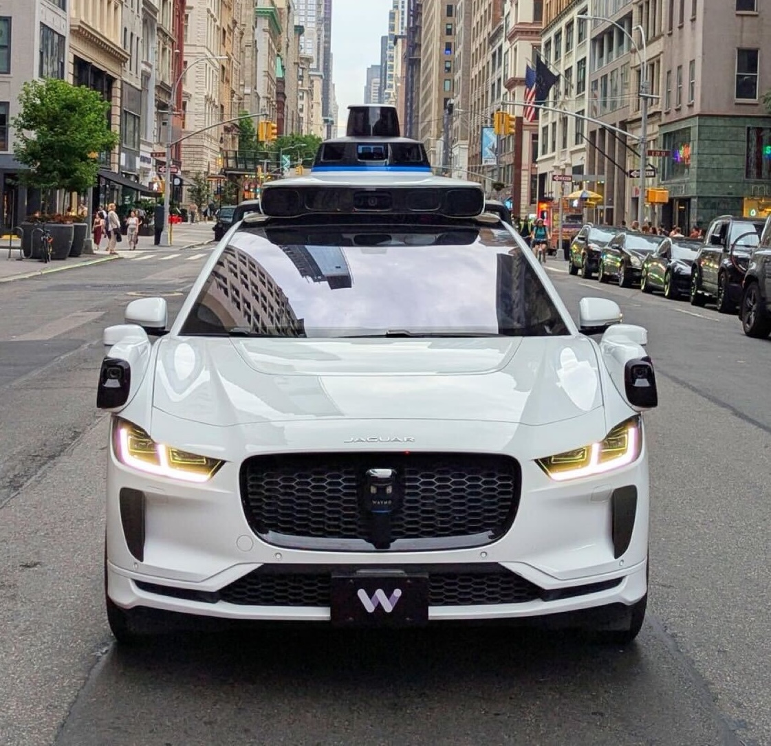 Waymo توضیح میدهد چرا تاکسیهای رباتیکش در خاموشی سن فرانسیسکو گیر کردند