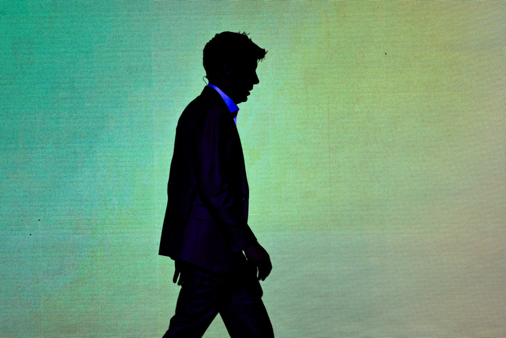 اوپن‌ای‌آی شرط سنگینی روی صدا می‌بندد، در حالی که سیلیکون‌ولی جنگ با صفحه‌نمایش‌ها را اعلام کرده است